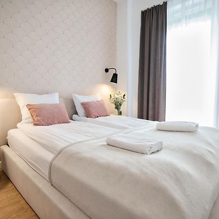 Appartamento Pankrac 2 By Housine Zator Esterno foto